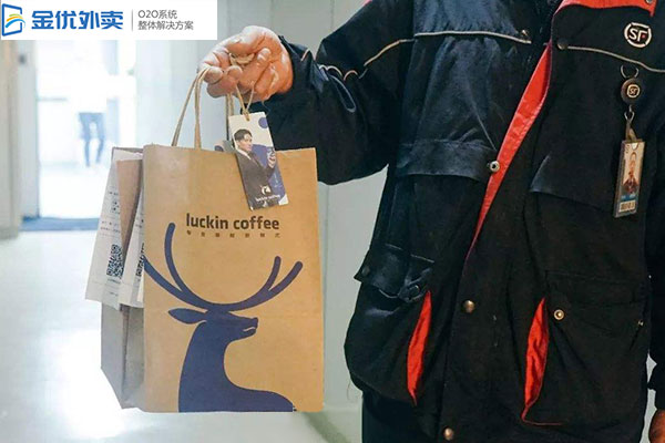 瑞幸咖啡6個月身價十億，靠什么驚動了星巴克