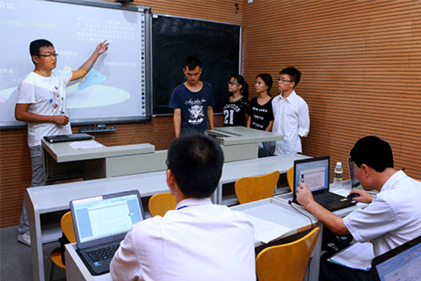 這家校園外賣平臺上線3個月，做到日均千單